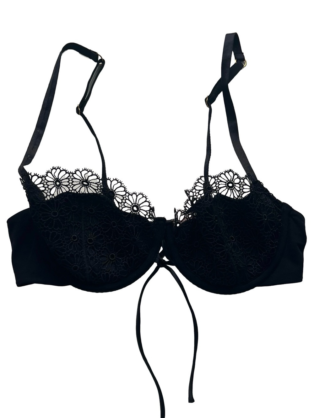 Victoria's Secret Very Sexy Push Up Bra in Daisy Lace - Size 34B